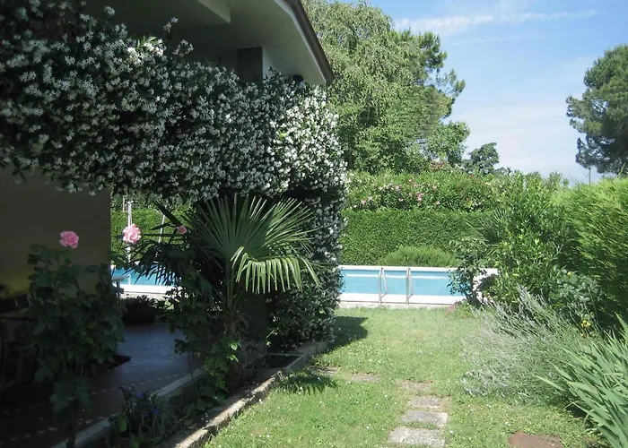 Villa In Pacengo - Gardasee 21959 Ronchi (Veneto)